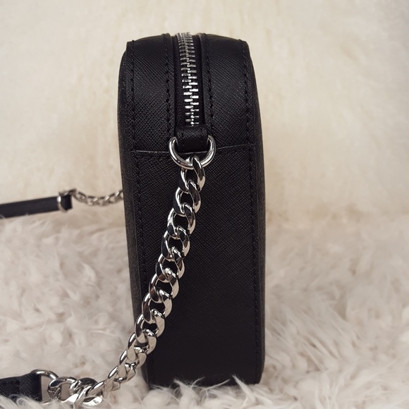 SOLD NWT Michael Kors LG crossbody bag Black - Picture 3 of 7